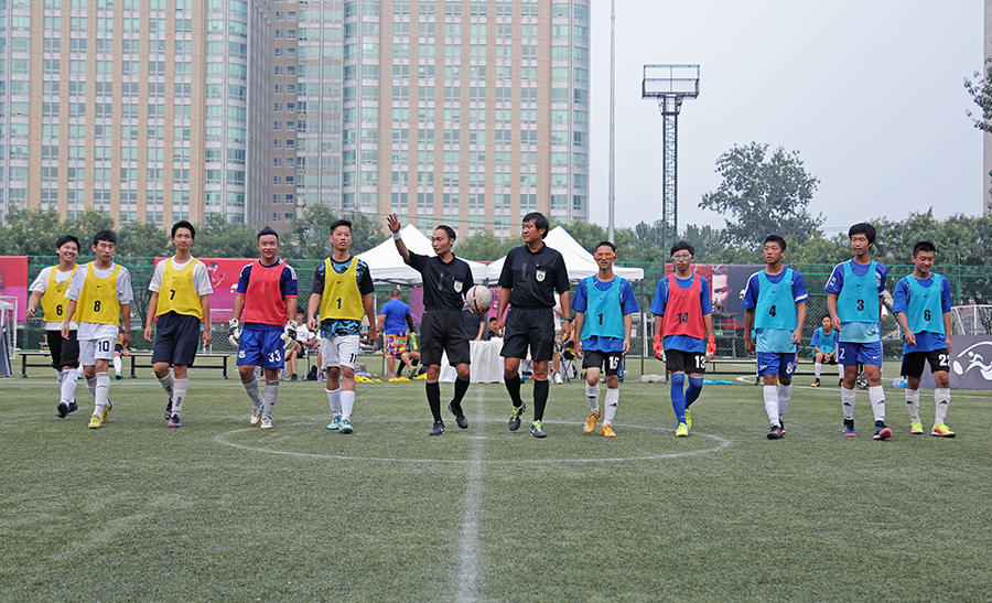 后者更强调 后者更强调